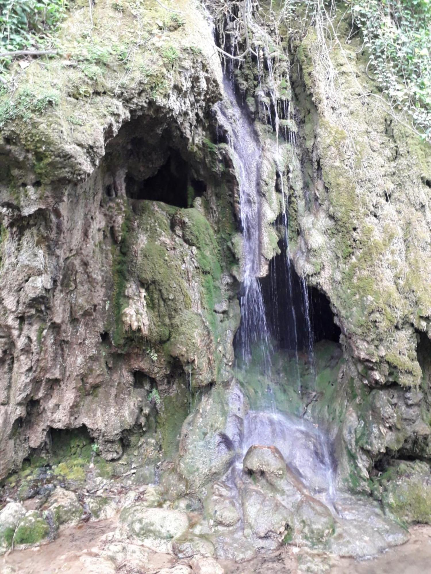 Ferienwohnung Kuce Za Odmor Brkic Lozovac Exterior foto